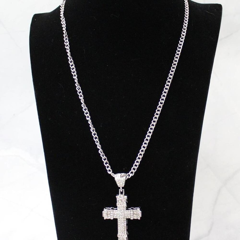 New Silver Tone Rhinestone Cross Necklace N107 - Picture 2 of 4